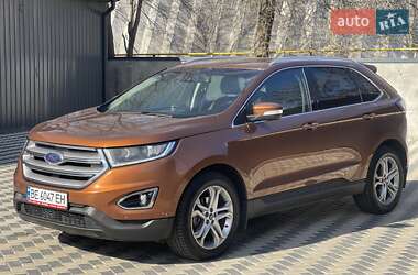 Позашляховик / Кросовер Ford Edge 2016 в 