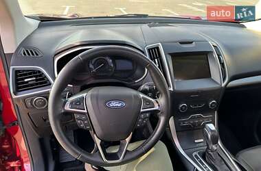 Внедорожник / Кроссовер Ford Edge 2017 в 