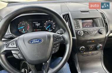 Внедорожник / Кроссовер Ford Edge 2019 в 
