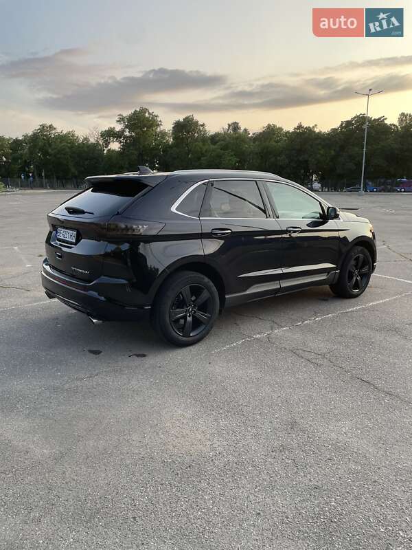 Позашляховик / Кросовер Ford Edge 2015 в Миколаєві