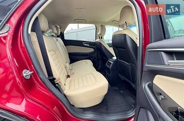Внедорожник / Кроссовер Ford Edge 2019 в 