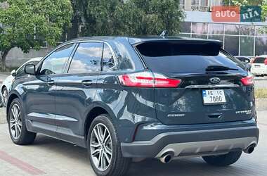 Внедорожник / Кроссовер Ford Edge 2019 в 