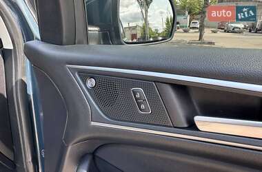 Внедорожник / Кроссовер Ford Edge 2019 в 
