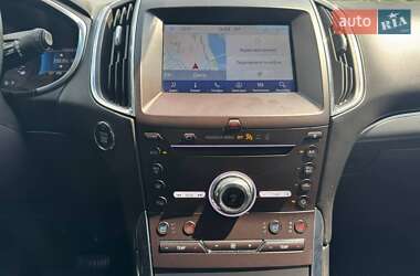 Внедорожник / Кроссовер Ford Edge 2019 в 