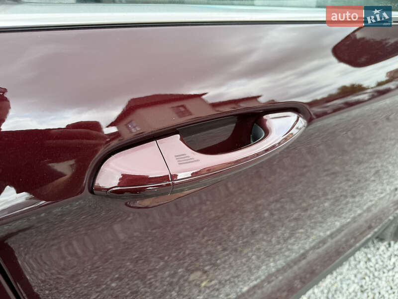 Внедорожник / Кроссовер Ford Edge 2020 в Стрые