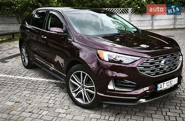 Внедорожник / Кроссовер Ford Edge 2019 в 