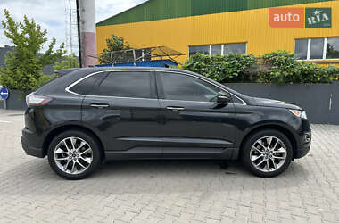 Внедорожник / Кроссовер Ford Edge 2015 в 