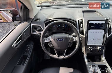 Внедорожник / Кроссовер Ford Edge 2022 в 
