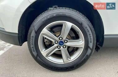 Внедорожник / Кроссовер Ford Edge 2022 в 