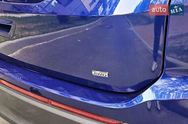 Внедорожник / Кроссовер Ford Edge 2015 в 