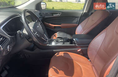 Внедорожник / Кроссовер Ford Edge 2019 в 
