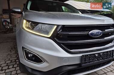 Внедорожник / Кроссовер Ford Edge 2018 в 