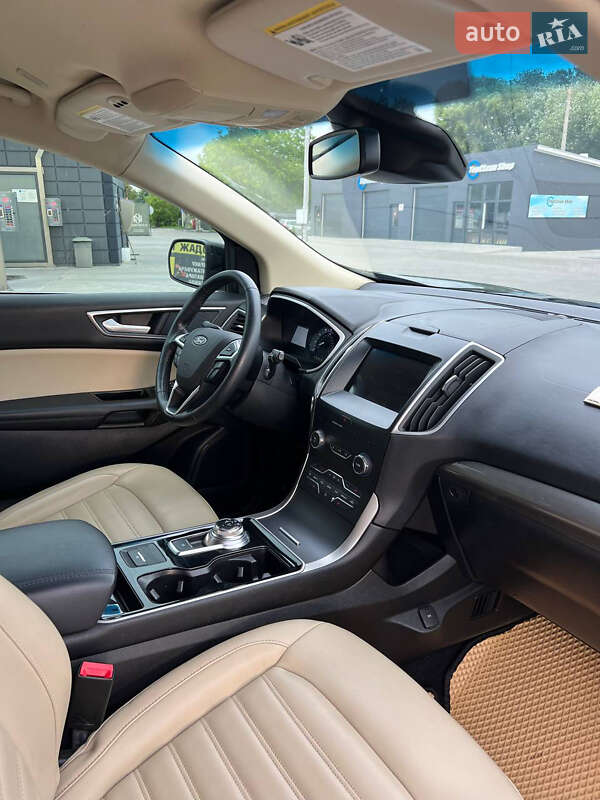 Внедорожник / Кроссовер Ford Edge 2019 в Звягеле