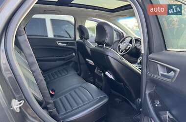 Внедорожник / Кроссовер Ford Edge 2016 в 