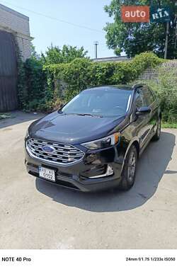 Внедорожник / Кроссовер Ford Edge 2022 в 