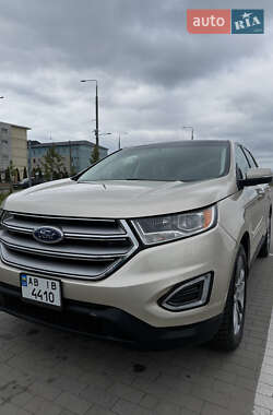 Внедорожник / Кроссовер Ford Edge 2017 в 