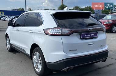 Внедорожник / Кроссовер Ford Edge 2017 в 