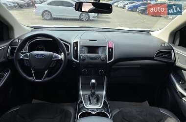 Внедорожник / Кроссовер Ford Edge 2017 в 