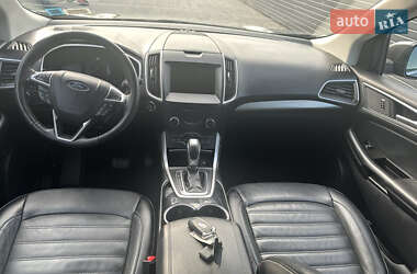 Внедорожник / Кроссовер Ford Edge 2018 в 
