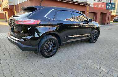 Внедорожник / Кроссовер Ford Edge 2021 в 