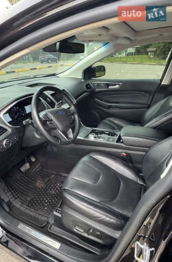 Внедорожник / Кроссовер Ford Edge 2019 в 