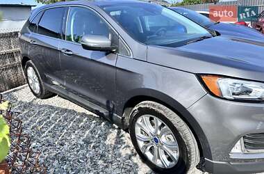 Внедорожник / Кроссовер Ford Edge 2022 в 