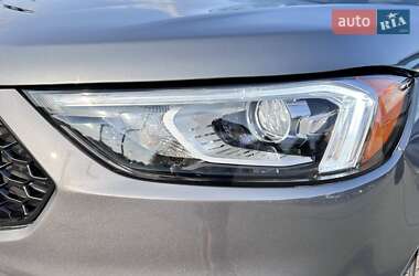 Внедорожник / Кроссовер Ford Edge 2022 в 