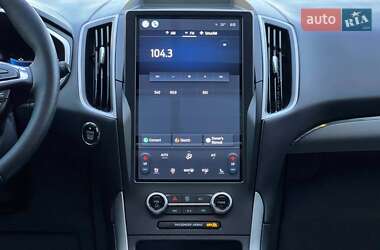 Внедорожник / Кроссовер Ford Edge 2021 в 