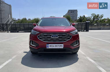 Внедорожник / Кроссовер Ford Edge 2022 в 