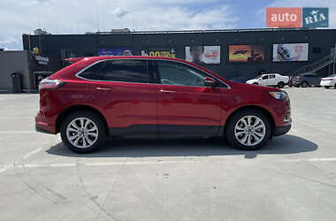 Внедорожник / Кроссовер Ford Edge 2022 в 