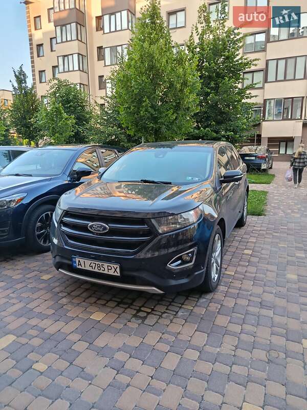 Внедорожник / Кроссовер Ford Edge 2016 в 
