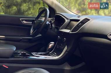 Внедорожник / Кроссовер Ford Edge 2015 в 