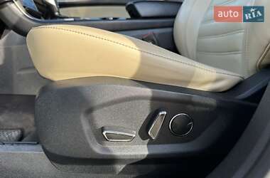 Внедорожник / Кроссовер Ford Edge 2017 в 