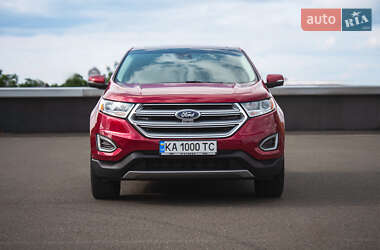 Внедорожник / Кроссовер Ford Edge 2016 в 