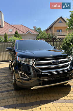 Внедорожник / Кроссовер Ford Edge 2016 в 