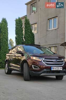 Внедорожник / Кроссовер Ford Edge 2018 в 