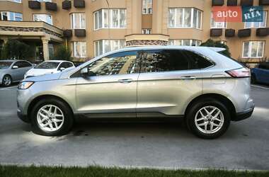 Внедорожник / Кроссовер Ford Edge 2022 в 