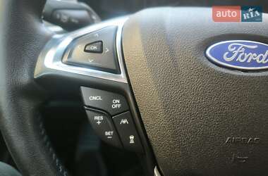 Внедорожник / Кроссовер Ford Edge 2022 в 