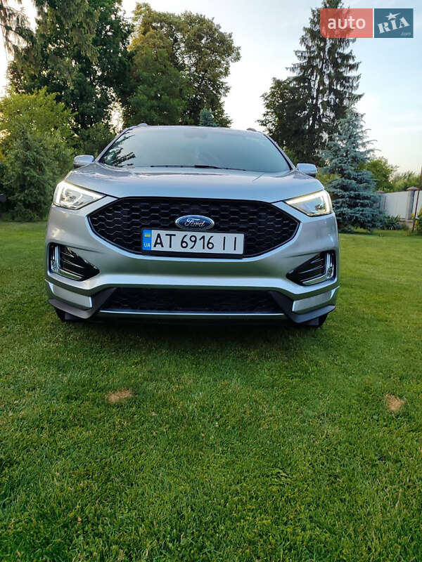 Внедорожник / Кроссовер Ford Edge 2020 в 