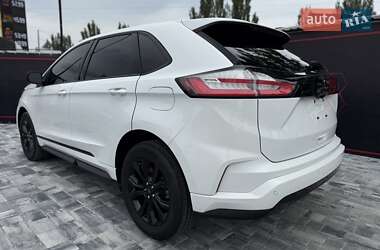 Внедорожник / Кроссовер Ford Edge 2022 в 