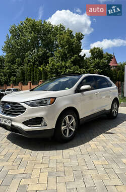 Внедорожник / Кроссовер Ford Edge 2019 в 