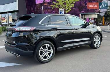 Внедорожник / Кроссовер Ford Edge 2018 в 