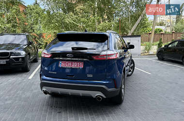Внедорожник / Кроссовер Ford Edge 2020 в 