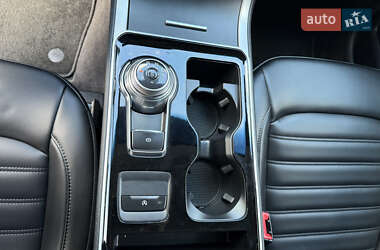 Внедорожник / Кроссовер Ford Edge 2020 в 