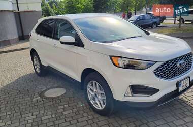 Внедорожник / Кроссовер Ford Edge 2023 в 