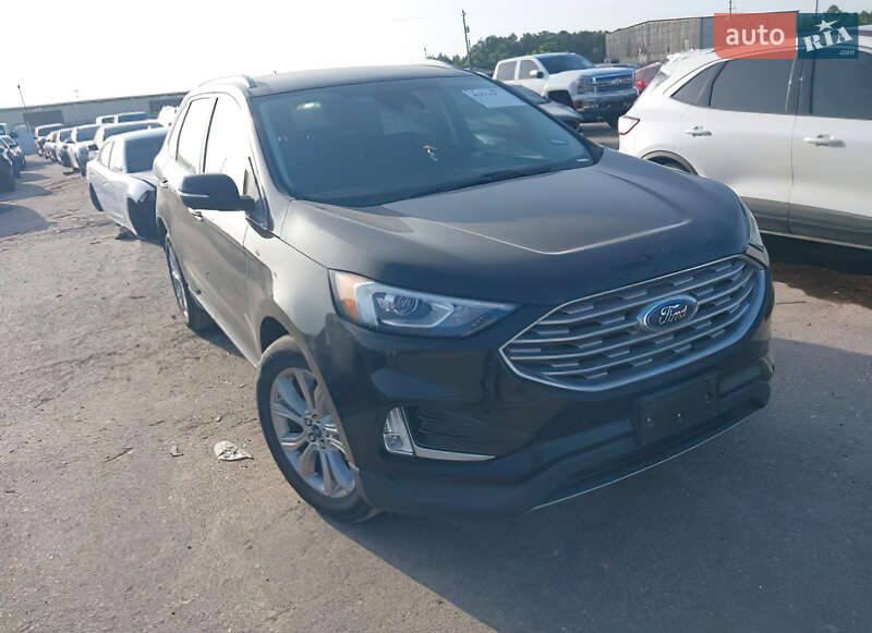 Внедорожник / Кроссовер Ford Edge 2020 в 