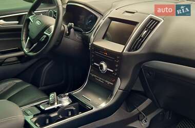 Внедорожник / Кроссовер Ford Edge 2019 в 