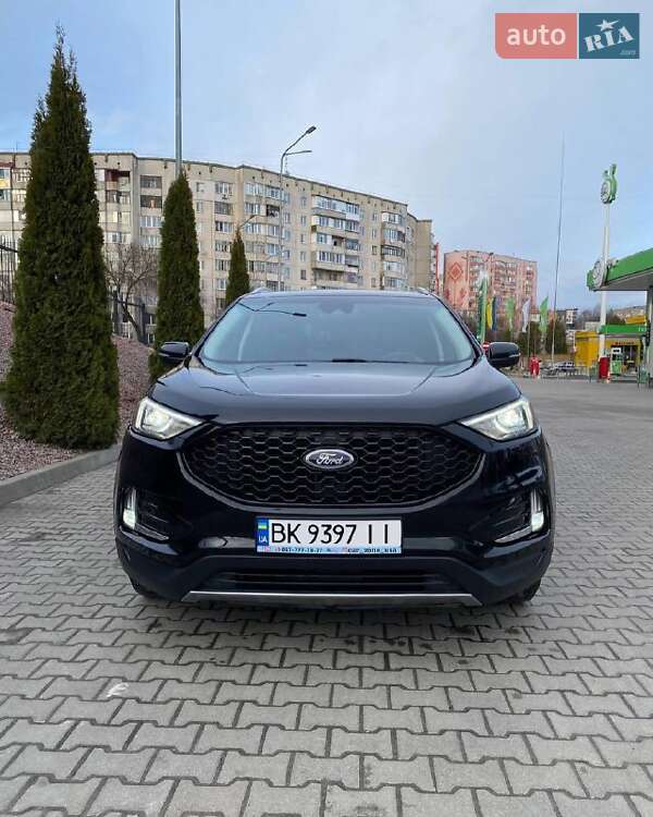 Внедорожник / Кроссовер Ford Edge 2019 в Киеве