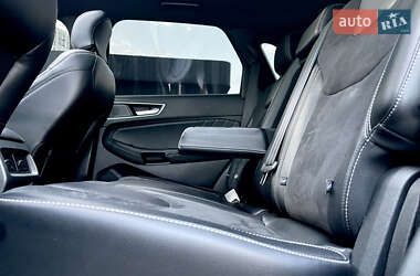 Внедорожник / Кроссовер Ford Edge 2019 в 