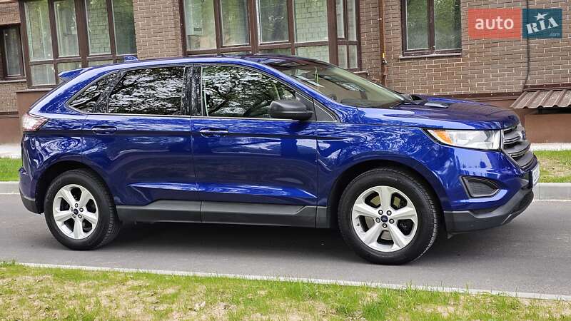 Внедорожник / Кроссовер Ford Edge 2015 в 